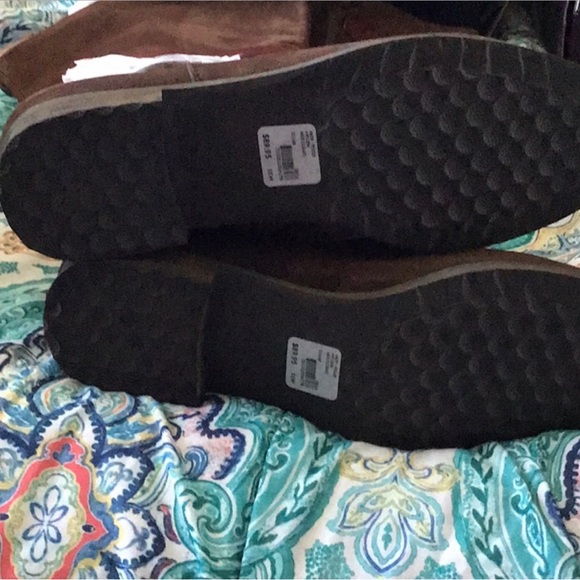 Boots - Picture 6 of 6